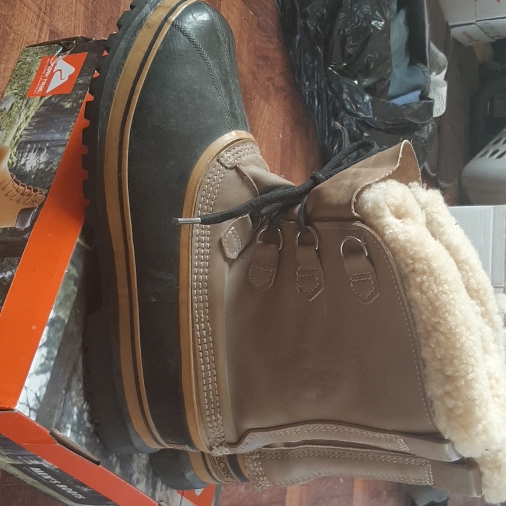 Winter boots - Picture 2 of 6